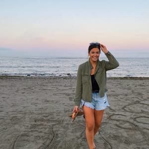 Meet your Posher, Emma